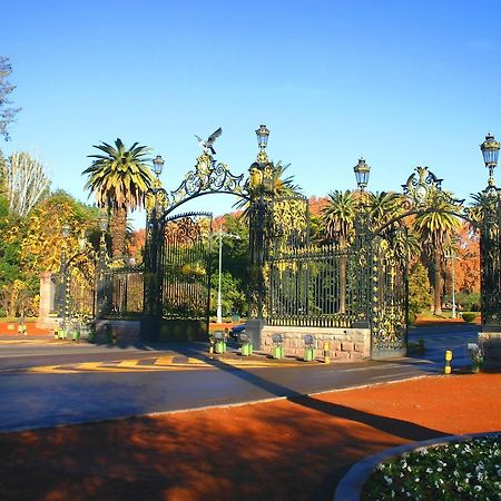 Hotel Zamora メンドーサ エクステリア 写真