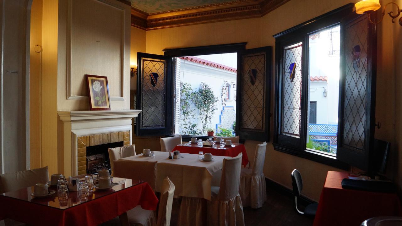 Hotel Zamora メンドーサ エクステリア 写真