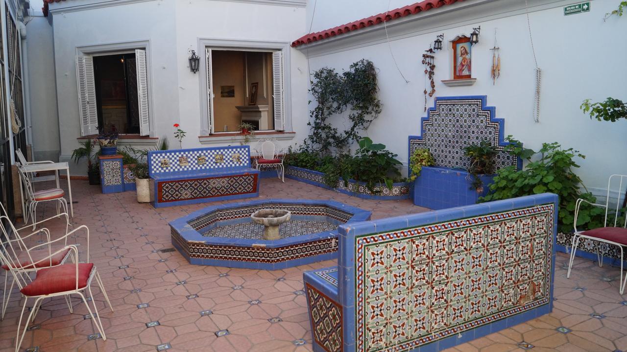 Hotel Zamora メンドーサ エクステリア 写真